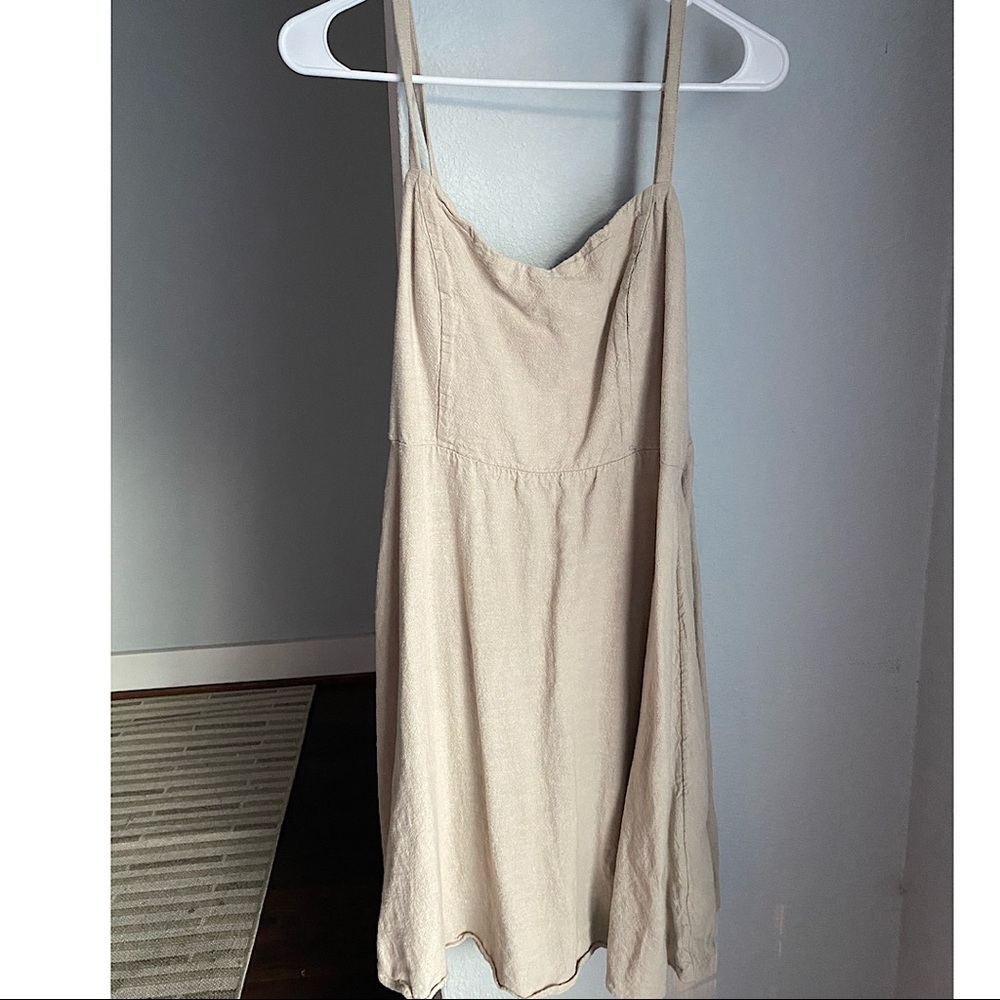 Size L Beige Dress
